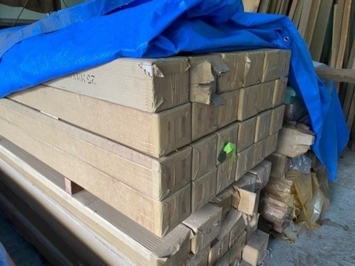 引き取り限定　集成材まとめて280枚 引き取り限定 集成材まとめて280枚