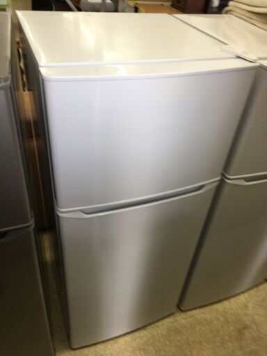 (k)ハイアール 冷凍冷蔵庫 JR-N130A 130L 2018年製 1 幅47.4cm奥行49.5cm高さ112.8cm 良品 説明欄必読