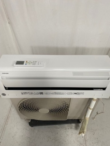 東芝 エアコン RAS-J251PBK 2022年製　2.5kw 8畳●E054G011