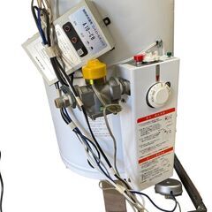 大特価！J サンキ工作所 パイオニア 貯湯式湯沸器 110L 都市ガス 2021年製 S-110 稼働店舗外し 動作確認済 定価318,000円 