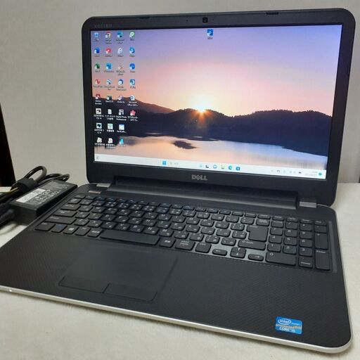 【取引中です】DELL　vostro　15インチ　新品バッテリー　SSD　i5　8GB　カメラ　Wi-Fi　マルチ　テンキー付き　Office2021　Windows11