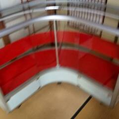 コーナーショーケース 照明付き キャスター付き