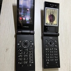 docomo SH-03E ブラック　P702iD 2台まとめ売...