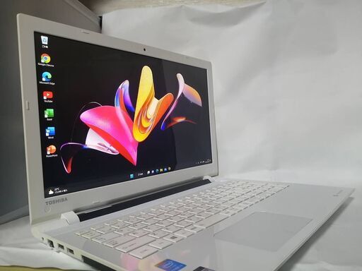 東芝dynabookT55/T白黒パンダSSDWIN11Office2021