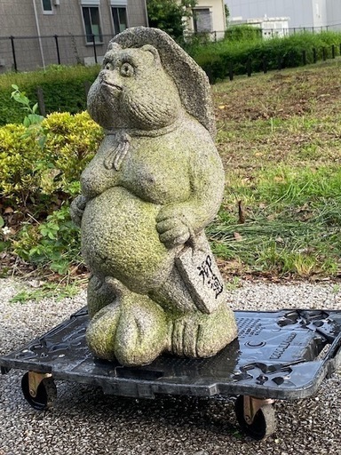 狸 たぬき タヌキ 置物 御影石石像石造石材石彫彫刻置物オブジェ石の置物インテリア玄関庭飾り庭石縁起物長寿金運