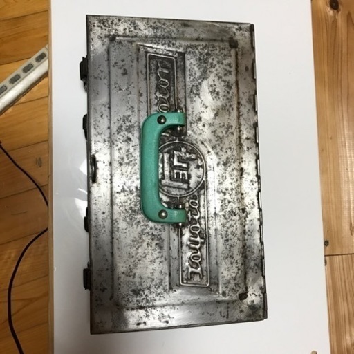 トヨタ アンティーク工具箱 鉄製