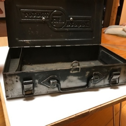 トヨタ アンティーク工具箱 鉄製