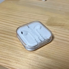 Apple EarPods with 3.5 mm Headph...