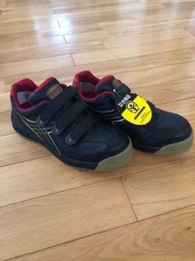 ☆新品.未使用☆ディアドラ安全靴