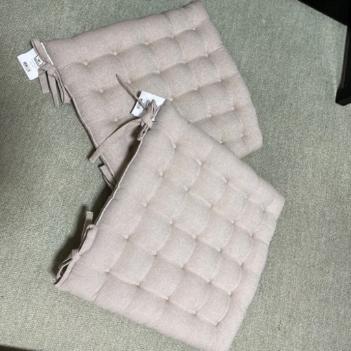 【未使用品】シートクッション　2枚
