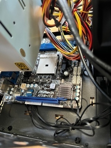 COOLER MASTER キューブ型PCケース