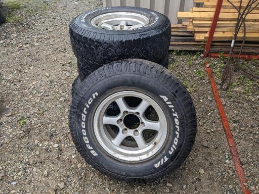 バリ山！285 75 16 BF goodrich ミッキートンプソン