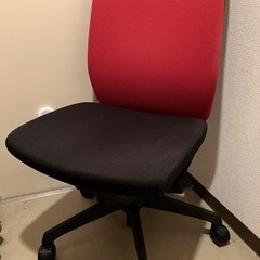 【決まりました】オカムラ　事務用椅子2012年製