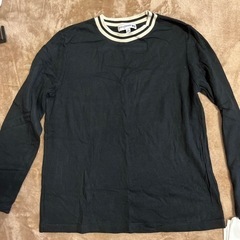 【取引中】(~6/5)ユニクロ tシャツ XL