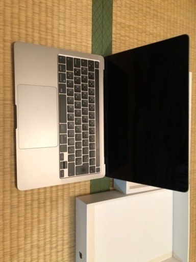 MacBook Pro13インチ256GBメモリ8GB スペースグレー