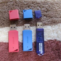BUFFALO　USBメモリー 3個