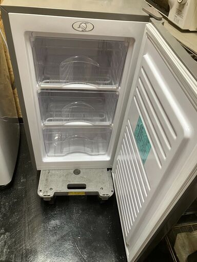 ☆中古￥10,800！【会員価格￥10,800】タンスのゲン 60㍑1ドア冷凍庫