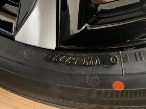 新型ノア、ヴォクシー　90系　純正ホイール　タイヤ　ナットあり 新型ノア、ヴォクシー 90系 純正ホイール タイヤ ナットあり 【公式通販】