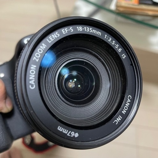 Canon eos 60D EF-S 18-135mm レンズ　充電器なし