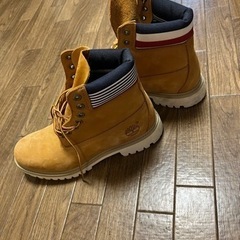 ティンバーランドブーツ　トリコロール