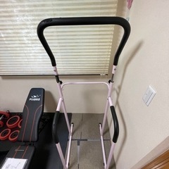 ホームジムセット一式、筋トレ、懸垂マシン、ベンチプレス、ダンベル、チューブ、マット