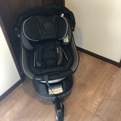 コンビ　チャイルドシート　ネルーム　isofix