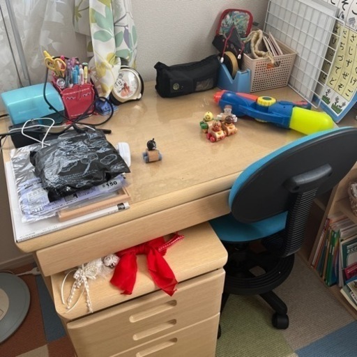 学習机　机　勉強机　値下げ交渉あり　子供用品　おもちゃ