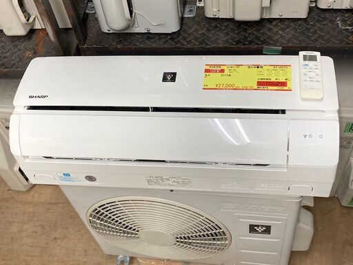 K04256　シャープ　中古エアコン　主に6畳用　冷房能力　2.2KW ／ 暖房能力　2.5KW