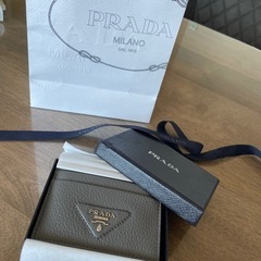 【新品未使用】PRADA パスケース カードケース 財布