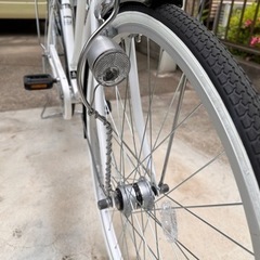 交渉中・23年4月購入新古車　27インチ　29,700円→20,000円→値下19,000円