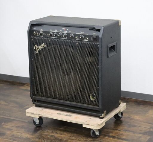 【ヤ取終了6/10】≪W994ジ≫通電OK Fender/フェンダー ベースアンプ Bassman100 Type:PR420 コンボアンプ 音響機器/オーディオ機器 難有り/現状品