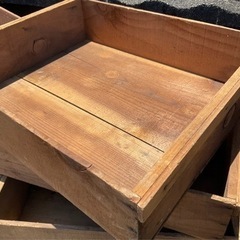 廃業予定の農家さんの木箱🍊1個200円🍊🍊大量にあります。