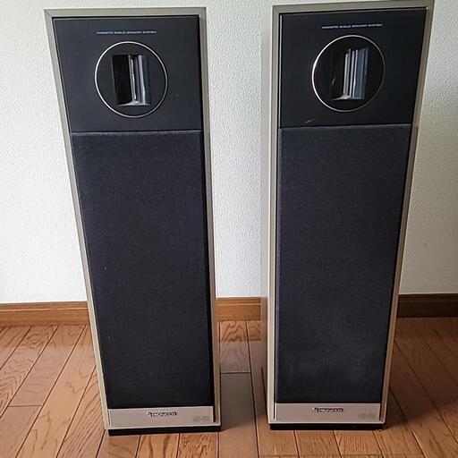 スピーカー