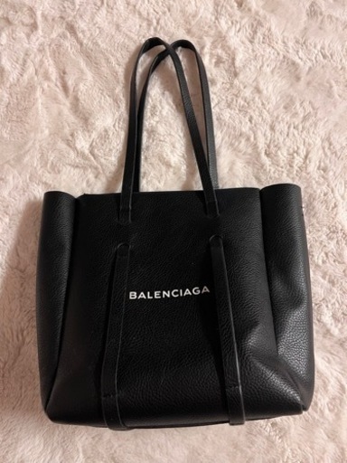 国内即発送】 取りに来れる方即決20.000円【BALENCIAGA】バレンシアガ