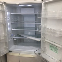 Panasonicの冷蔵庫(NR-FVF455)のご紹介です