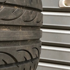 No.69夏タイヤ215/40(45)18 5H PCD114.3、アルミ付4本セット