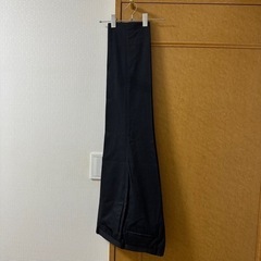 クリーニング後未着用なスラックス2着