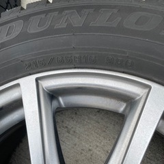 大幅値下げ！！超美品！！スタッドレスタイヤ 16インチホイール、専用ナット付き