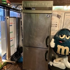 業務用冷蔵庫【美品／激安】