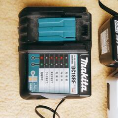 【充電器・バッテリ付】makitaマキタ　クリーナー本体＋サイクロンユニット付替 マキタ 充電式サイクロン掃除機 充電器 バッテリー付属