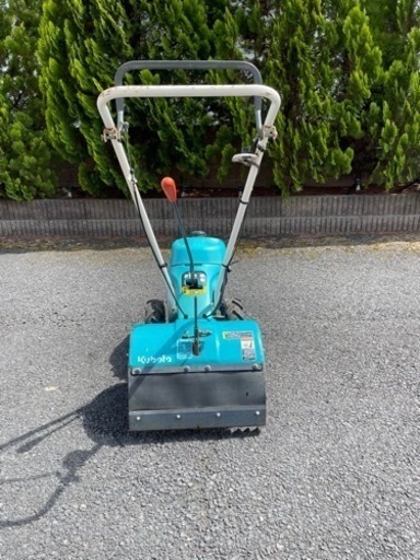 家庭菜園に最適ミニ耕運機 クボタTR350