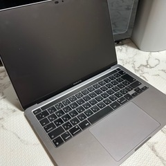 13.14日引き取り限定MacBook Pro2020 16ギガ