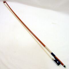 メンテ済み 国産 ピグマリウス 虎杢 S-113 4/4 1995年 ARCHET弓 三角型ケース 顎当て Pygmalius こだわり品 ドミナント 全国発送対応 愛知県清須市より 名古屋市近郊 中古バイオリン 管理（カ)R0225