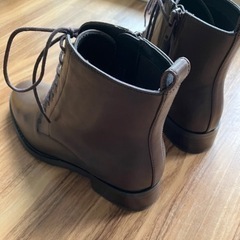 本革 レースアップブーツ(新品)