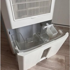 【交渉成立】CORONA 冷風・衣類乾燥除湿機 CDM-10A2