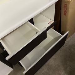 万代店　ニトリ　キッチンボード　食器棚