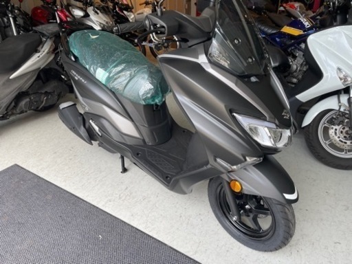 【新車】スズキ　バーグマンストリート125EX