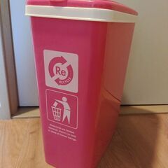 【0円】ゴミ箱　収納箱　ピンク