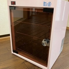 【中古】殺菌燈式電気消毒器　Baby Bottle House