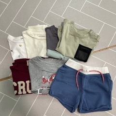 男の子　Tシャツ＋ショートパンツ　80〜90